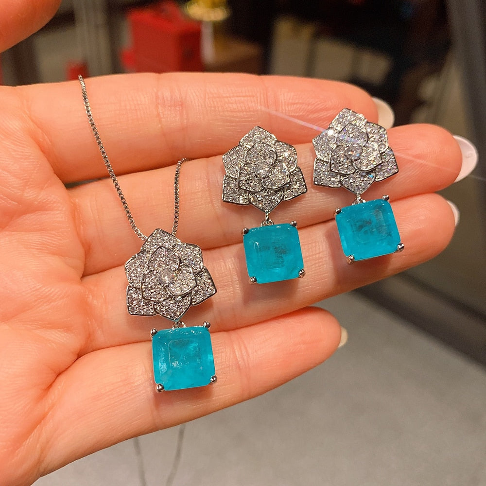 Conjunto Rosas Cravejadas com Pingente de Turmalina Paraíba Argentia