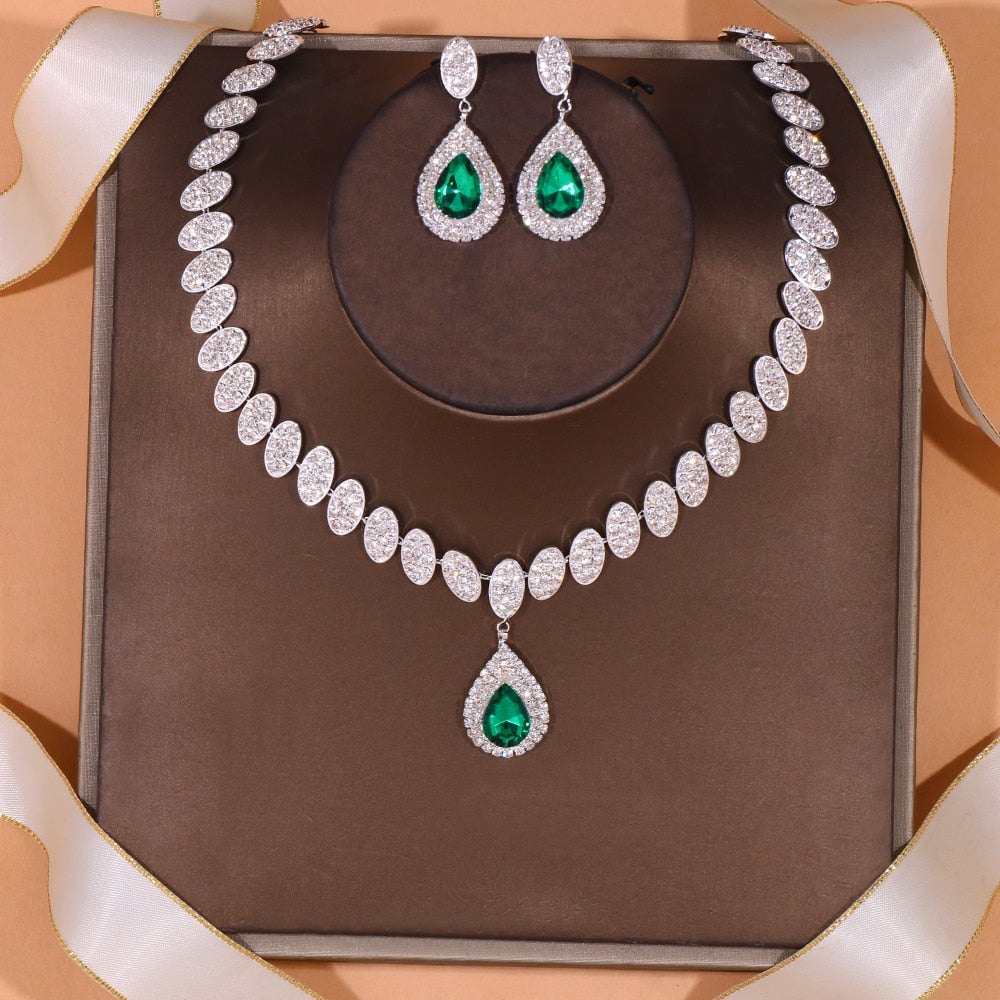 Conjunto Colar e Brinco Gota Cravejado Argentia