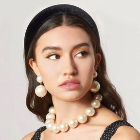 Conjunto Colar Brincos e Pulseira Pérolas Argentia